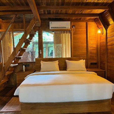 Habarana Tree House Mutu Village Luaran gambar